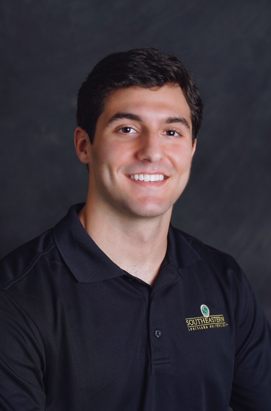 Kyle Snyder - Professional Headshot